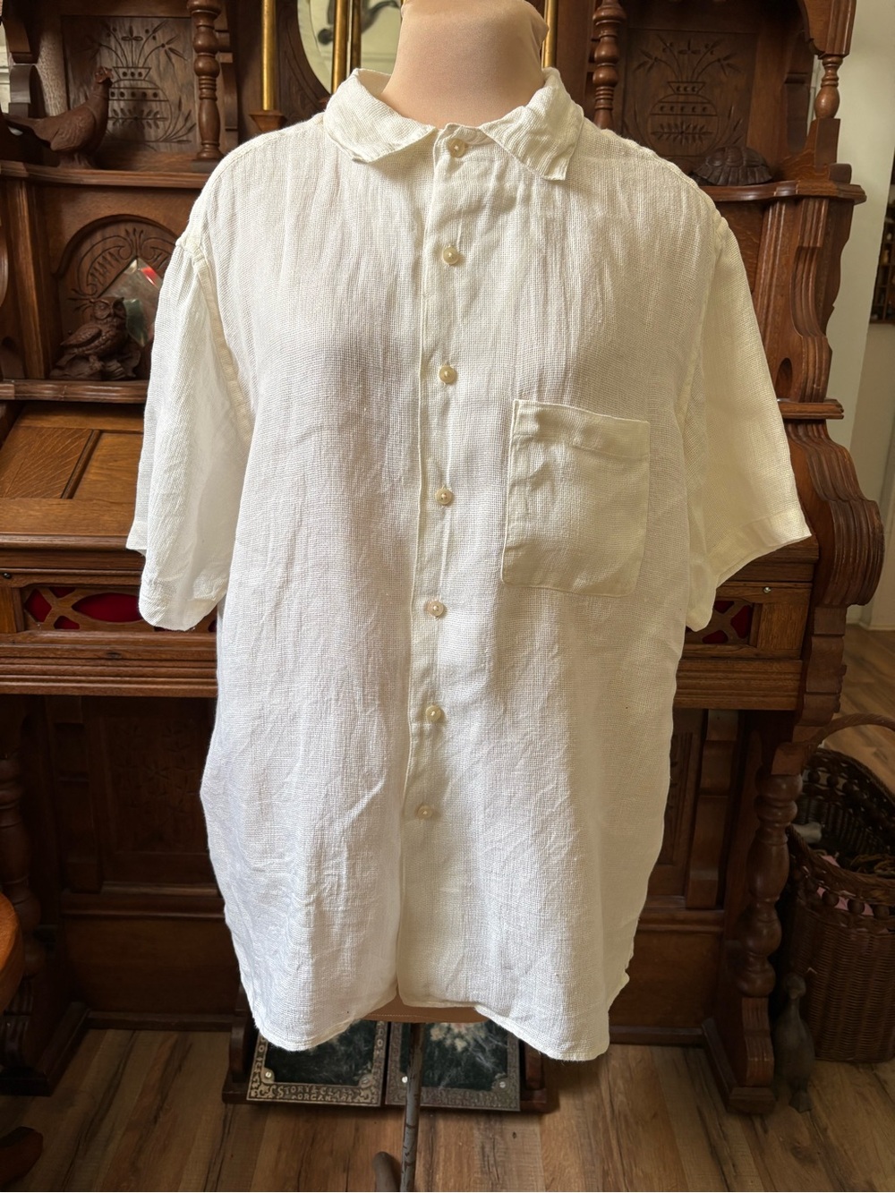Banana Republic 100% Irish Linen Men's Cream Short-Sleeve Button-Up Shirt
